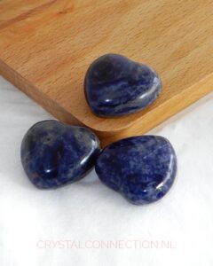 Sodaliet doorboorde hanger hart